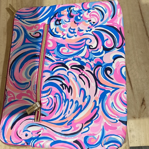 Lilly pulitzer  zipper bag - Picture 2 of 2